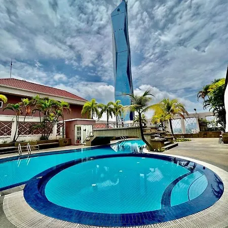 Couple Suite At Casa Mutiara 5 Mins Walk To Lrt, Jalan Alor And Bukit Bintang